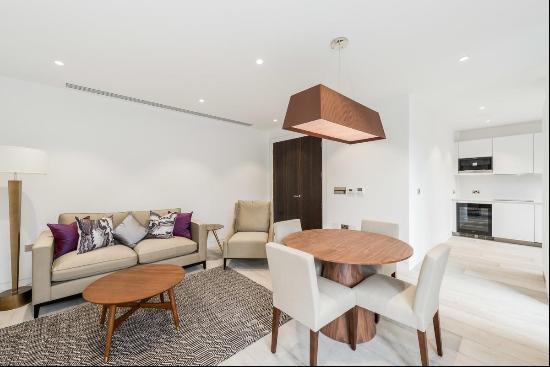 Bright and modern one bedroom flat available in St James's