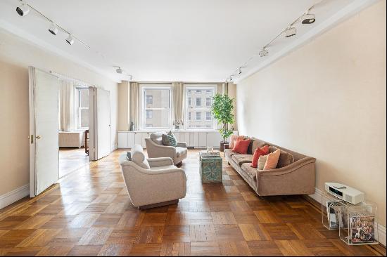 WELCOME TO THIS SPRAWLING, LIGHT-FILLED, CORNER CLASSIC 7 WITH 3 BEDROOMS AND 2 1/2 BAT