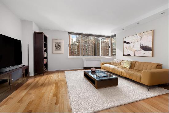 Luxurious Corner Residence with Iconic Views in Battery Park South Welcome to Ap