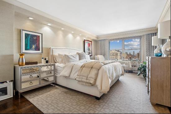 New to market!  Beauty in the sky! The esteemed 360 E. 72nd Street now offers a 