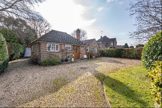 A chain free bungalow on a superb south facing plot in a desirable private road in Send.