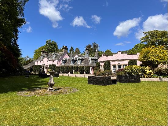 A stunning historic hotel in the heart of the Loch Lomond and the Trossachs National Park 