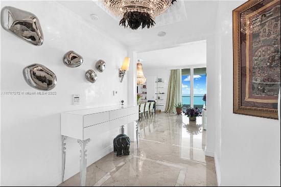 Turnberry Ocean Colony offers this extraordinary residence, providing breathtaking, unobst