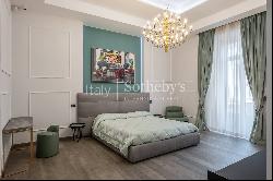 Prestigious apartment in Via dei Mille