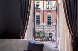 Prestigious apartment in Via dei Mille