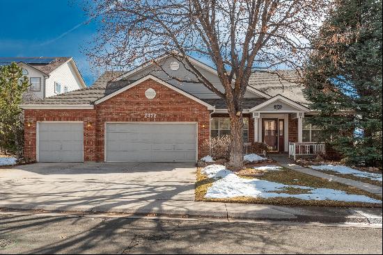 Charming 4-Bed Ranch with Mountain Views and Open Layout in Colorado