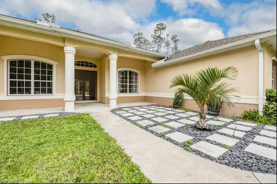 4240 3Rd Ave, Naples, FL, 34119, USA