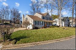 828 Saddleback Trail Road, Chesapeake, VA 23322