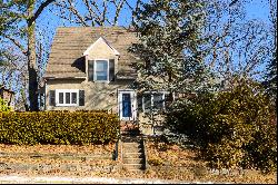 29 Locust Avenue,Port Washington, NY, 11050