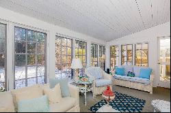 Charming with Privacy in East Hampton Village