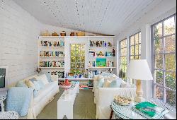 Charming with Privacy in East Hampton Village