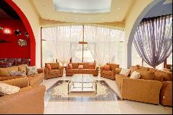 Luxury Villa in Emirates Hills