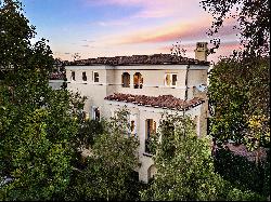 51 Via Amanti, Newport Beach, CA 92657