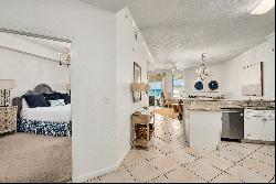 Two-Bedroom Condo With Gated Beach Access In Gulf-Front Community