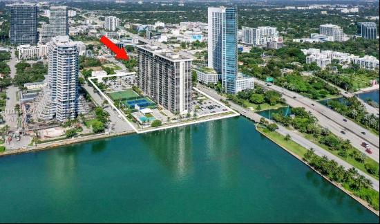 600 NE 36th St Unit 211, Miami FL 33137