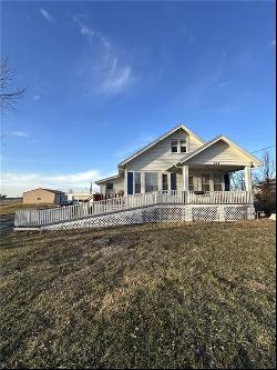 824 W 8th Street, Cameron MO 64429