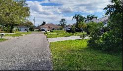 3672 SW Foremost Drive, Port Saint Lucie FL 34953