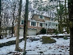 101 Cottonwood Drive, Lords Valley PA 18428