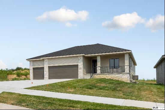 8218 N 167th Avenue, Bennington NE 68007