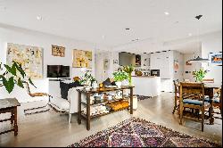 Tapestry Apartments, King's Cross, London, N1C 4AZ