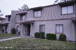 8300 Plaza Gate Lane Unit 1062, Jacksonville FL 32217