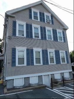 1504 Concord St #2R, Framingham MA 01701