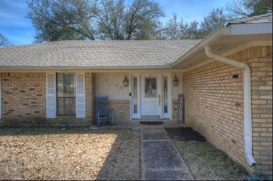 6165 Buncombe Road, Shreveport LA 71129