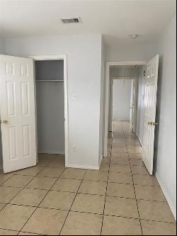 2902 Wipprecht Street Unit 2916, Houston TX 77026