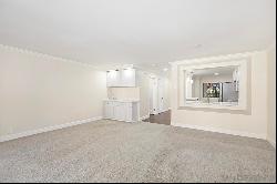 8840 Villa La Jolla Dr Unit 103, La Jolla CA 92037