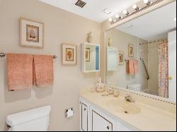 4601 Highway A1A Unit 102, Vero Beach FL 32963