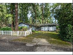 16808 SW Inverurie Rd, Lake Oswego OR 97035