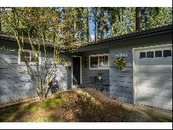 16808 SW Inverurie Rd, Lake Oswego OR 97035