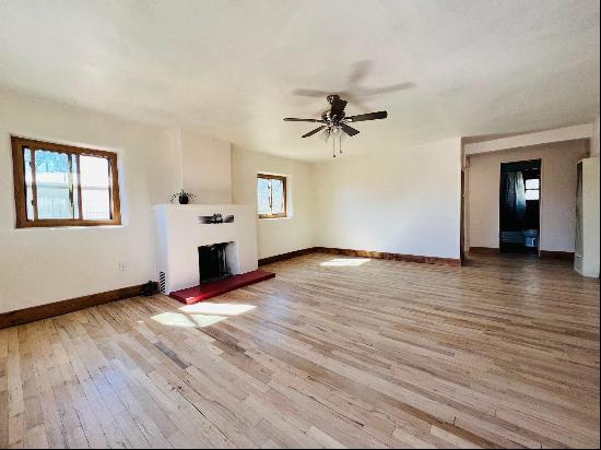 1554 Paseo del Pueblo Sur, Ranchos De Taos NM 87557