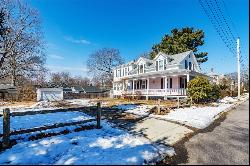 65 West Street, East Greenwich RI 02818