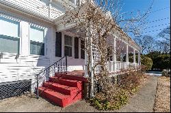 65 West Street, East Greenwich RI 02818