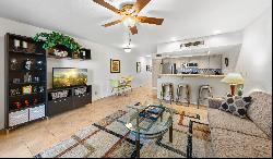 1655 E Palm Canyon Unit 707, Palm Springs CA 92264