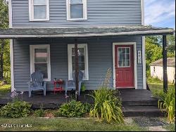 26 Seward Street, Hoosick Falls NY 12090