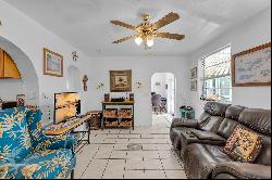 185 Dove Lake Drive, Tavernier FL 33070