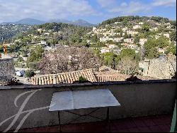 Saint-Paul de Vence, 3 room flat, panoramic views