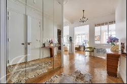 PASSY - TROCADERO -Family apartment 227m² 4 bedrooms for sale Paris 75116