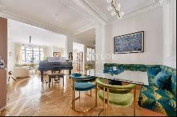 PASSY - Turnky 4 bedrooms apartment 227sqm  Paris 75116