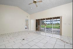 1915 Pebble Beach Ct, Venice, FL 34293