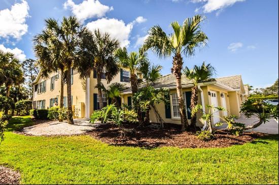 780 Montrose Dr #201, Venice, FL 34293