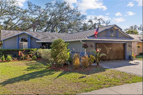 604 68th Avenue Dr W, Bradenton, FL 34207