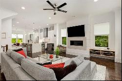 Furnished Modern Luxury Townhome in Brookhaven