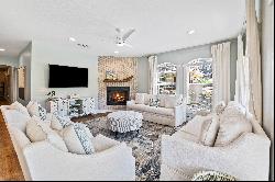 Coastal Luxury Meets Convenience In Seagrove Beach 