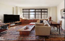 399 East 72Nd Street Phd/Ps17 In Upper East Side, New York