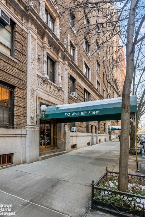 310 West 86Th Street 3A In Upper West Side, New York