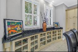 650 Saxony Boulevard, ST PETERSBURG, FL, 33716