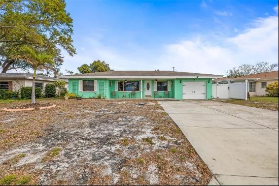 683 Circle Drive E, LARGO, FL, 33770